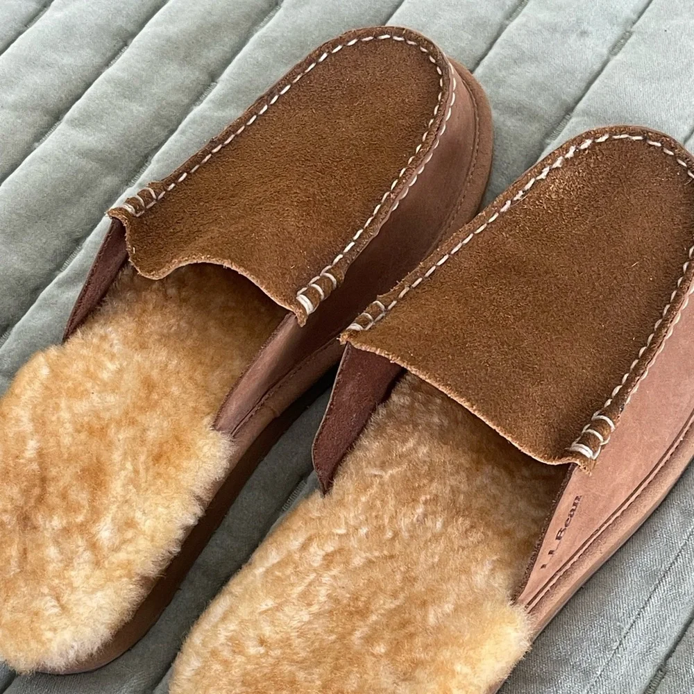 LL Bean Wicked Good Scuff Cozy Brown Shearling Slippers - Picture 3 of 10